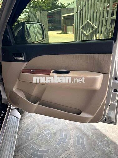 Ford Everest 2011 Số sàn Bạc
