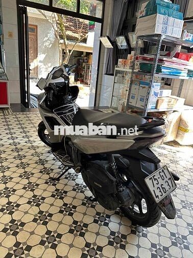 Honda Air Blade 2022 Bạc 15.000 km