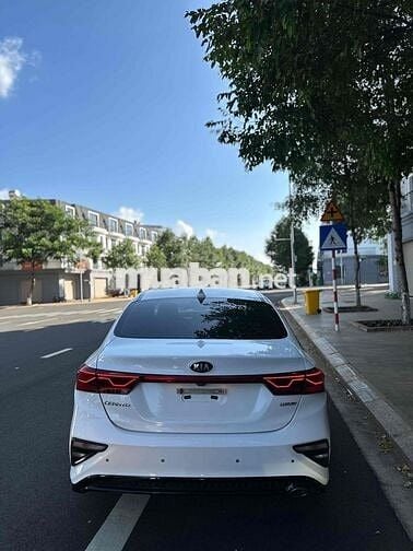 KIA Cerato Luxury 2020 Trắng Tự động Ghế da