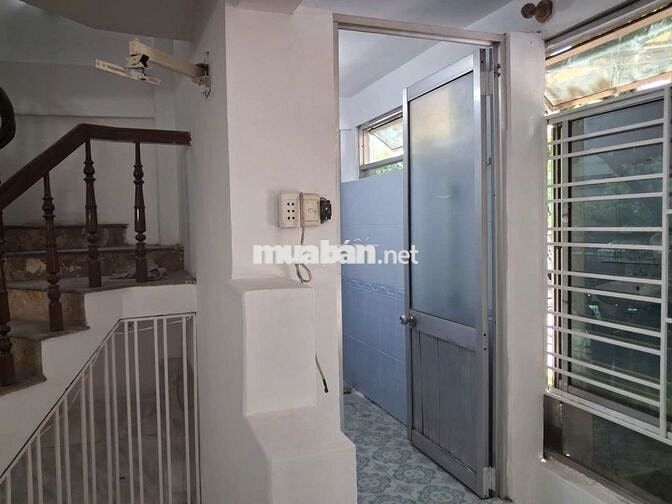 Cho thuê nhà 4 tầng mặt tiền 84 LÊ ĐÌNH LÝ