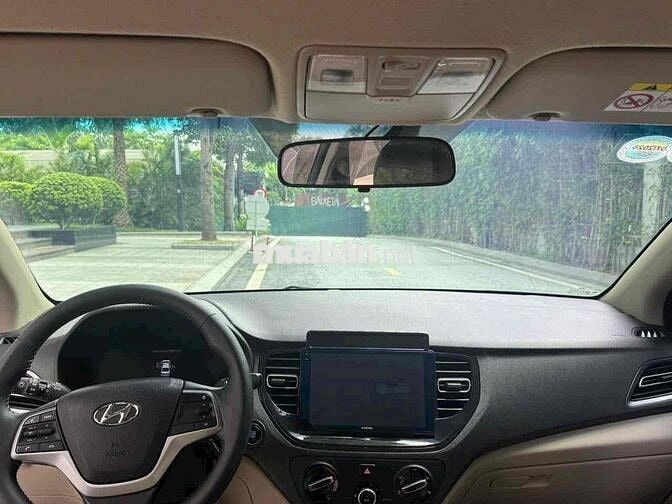 Hyundai Accent 2024 Trắng 5 vạn