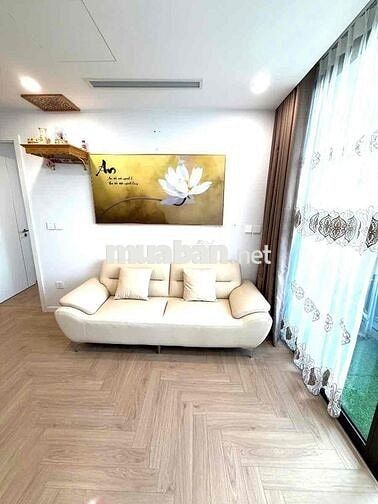 Mê! Căn hộ Rox Center 90 Láng, 70m2 2PN, full NT, căn góc, view thoáng