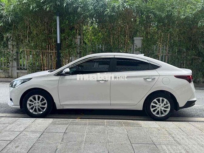 Hyundai Accent 2024 Trắng 5 vạn