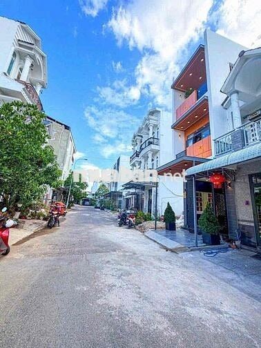 bán nhà đuong so 9 khu đại hoc y duoc