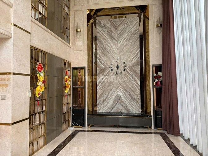 Bán biệt thự góc 2MT15x20 1H5L trung tâm Thạch Mỹ Lợi sát sông Sài Gòn
