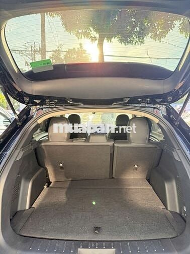 Bán xe VinFast VF8 Eco 2023 Đen LƯỚT đẹp, KM 80T++