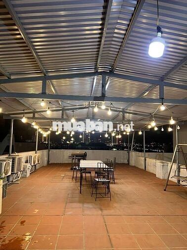 TOÀ NHÀ 5 TẦNG, 140M2, NGANG 7M ĐƯỜNG NÚI THÀNH, KINH DOANH SẦM UẤT