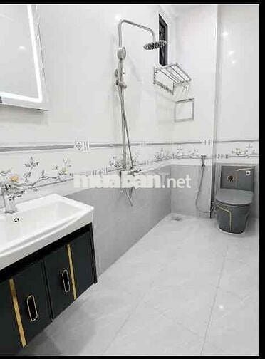 CHO THUÊ KTX MỚI XÂY NGAY TRUNG TÂM