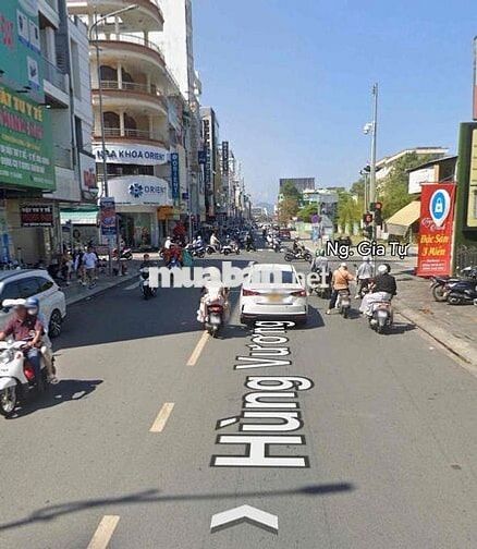 CHO THUÊ NHÀ 6 TẦNG MẶT TIỀN ĐƯỜNG HÙNG VƯƠNG CÓ THÁNG MÁY