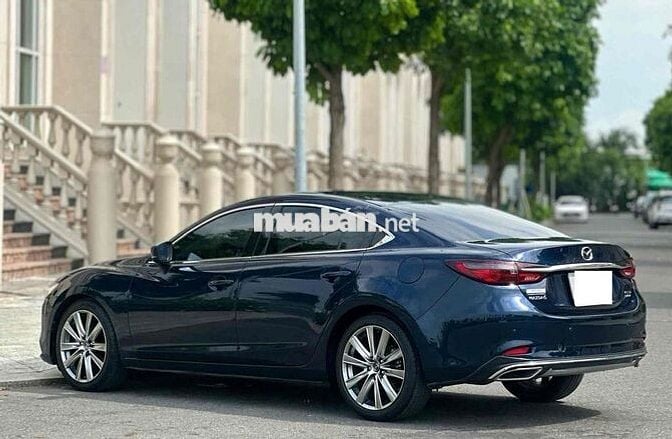 Mazda 6 Premium 2021 Xanh Tự động