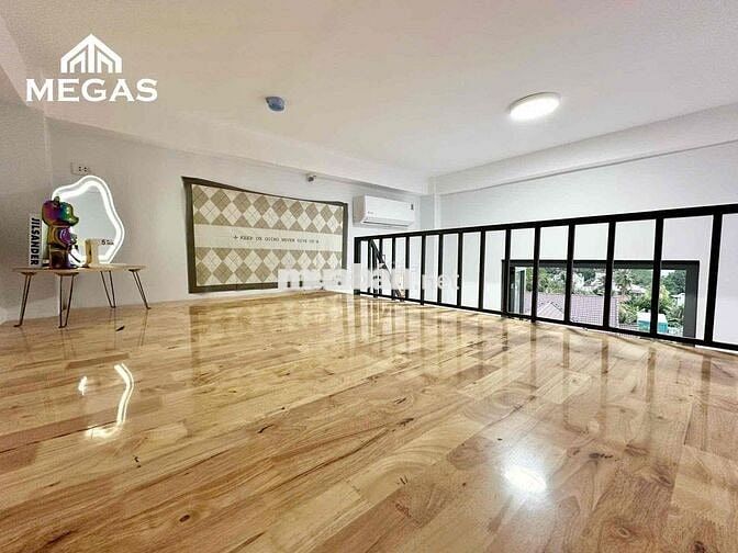 PHÒNG BAN CÔNG FULL NỘI THẤT NGAY TRUNG TÂM GÒ VẤP