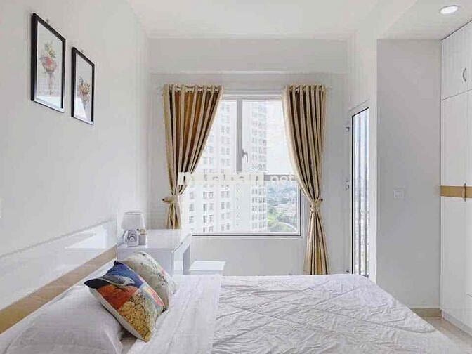 Cho thuê căn hộ Sunrise CityView Q7 Lh :
