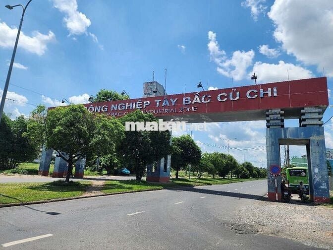 gấp , nhanh 100m2 (5x19m) ở Trung Tâm Thị Trấn Củ Chi sổ sẵn 900 triệu