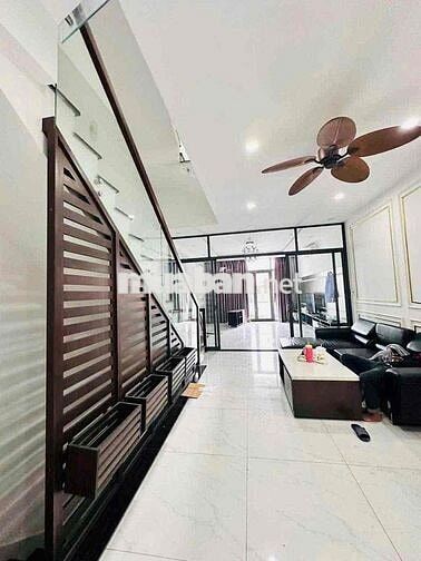 CHO THUÊ NHÀ VỊ TRÍ ĐẸP TRUNG TÂM THÀNH PHỐ HOÀNG DIỆU MẶT TIỀN