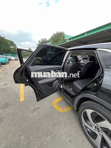 Bán xe VinFast VF8 Eco 2023 Đen LƯỚT đẹp, KM 80T++