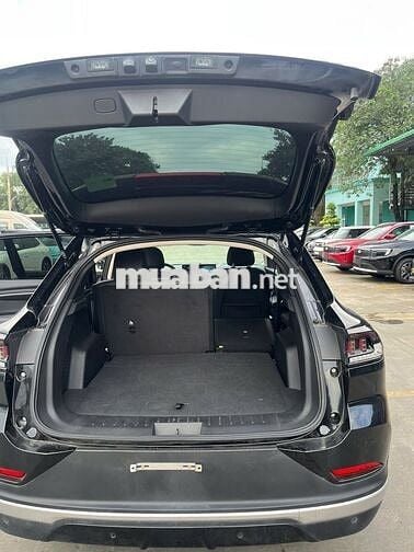 Bán xe VinFast VF8 Eco 2023 Đen LƯỚT đẹp, KM 80T++