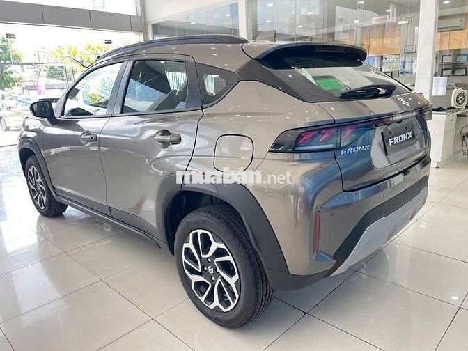 xe Suzuki Fronx AT giao ngay chỉ 125 triệu có xe