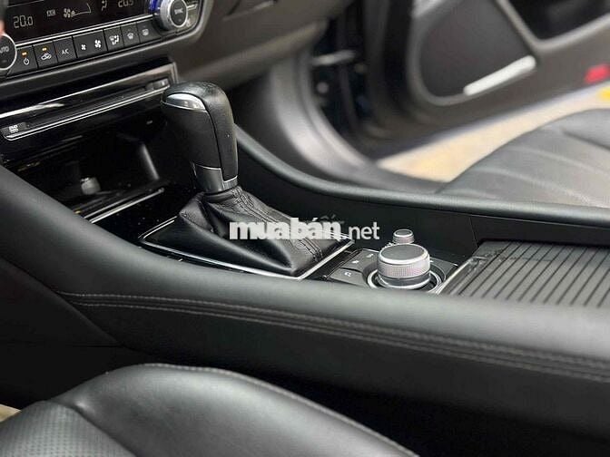 Mazda 6 Premium 2021 Xanh Tự động