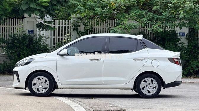 Hyundai i10 2024 1.2 AT Trắng 38000 km