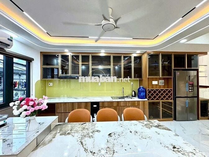 Bán nhà mới xây Hương Lộ 2, gần Bốn Xã, 60m2 x 5 tầng, giá tốt 7,8 tỷ