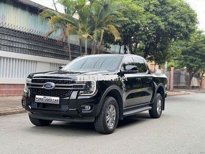 Ford Ranger XLS AT 2025 Số tự động Xăng Đen