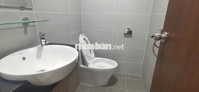 Cho thuê 2PN2WC + Ban Công 6.5tr gần Chợ Bình Chiểu