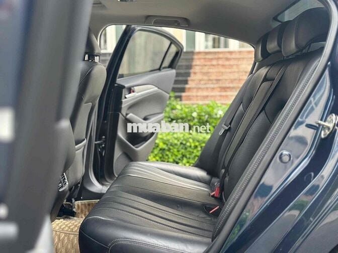 Mazda 6 Premium 2021 Xanh Tự động