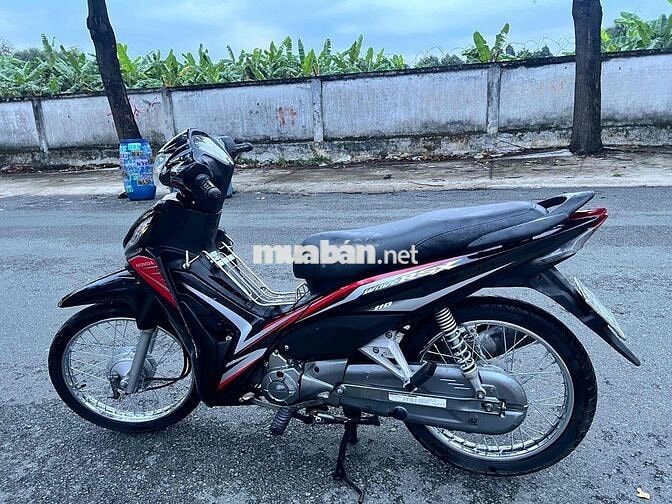 Honda Wave RSX Fi Đen, Đỏ 8552 km