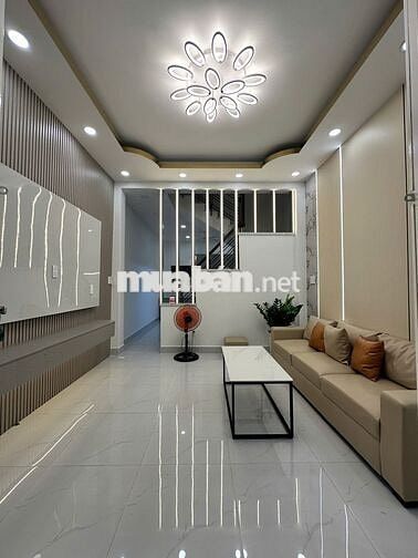 BÁN NHÀ 2 TẦNG MỚI FULL NỘI THẤT CAO CẤP – DỌN VÀO Ở NGAY, QUẬN 7