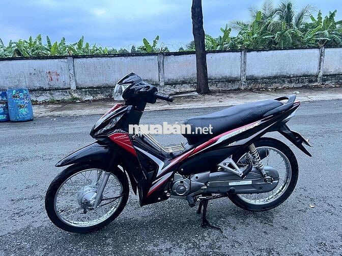 Honda Wave RSX Fi Đen, Đỏ 8552 km