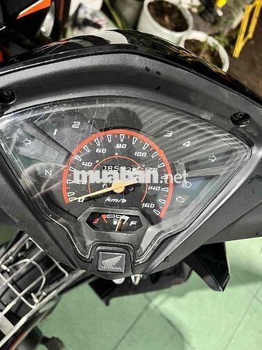 Honda Wave RSX Fi Đen, Đỏ 8552 km