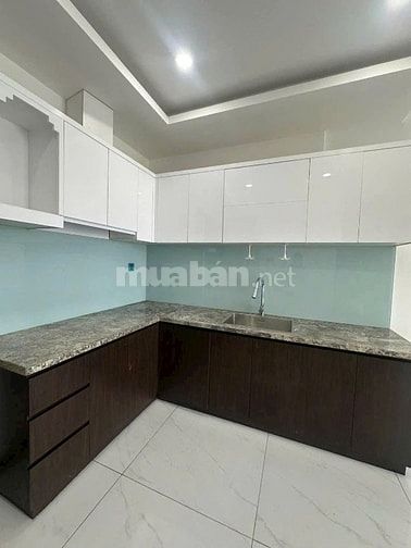 Cho thuê C/c Âu Cơ Tower, 3PN, 98m2 nhà trống, giá 10 tr/th 