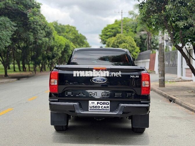 Ford Ranger XLS AT 2025 Số tự động Xăng Đen