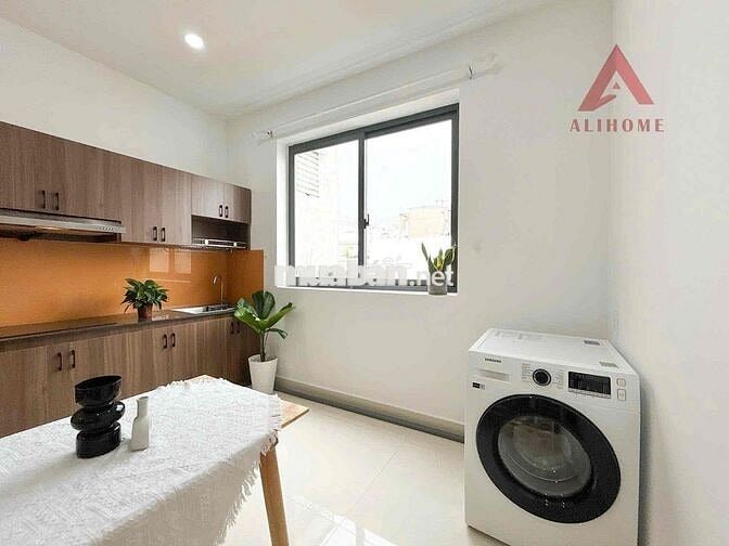 🔥Căn Hộ -1Ph Ngủ - Full NT - Cửa Sổ Lớn - Thang Máy - Máy Giặt Riêng