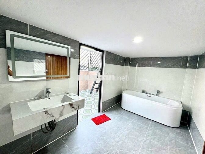 Bán nhà mới xây Hương Lộ 2, gần Bốn Xã, 60m2 x 5 tầng, giá tốt 7,8 tỷ