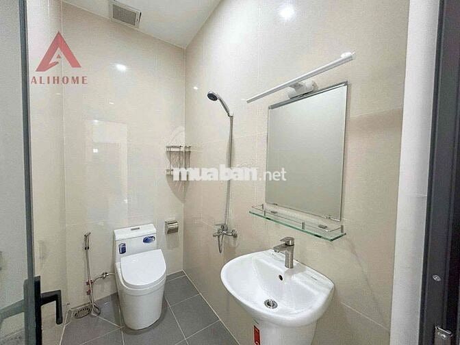 🔥Căn Hộ -1Ph Ngủ - Full NT - Cửa Sổ Lớn - Thang Máy - Máy Giặt Riêng