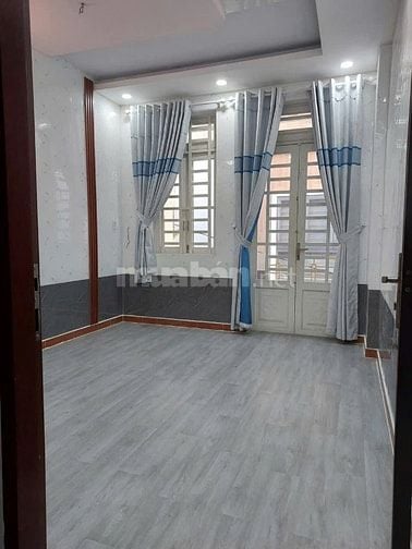 Cho thuê nhà mới HXH 1/ số 8, P 11,  Gò Vấp