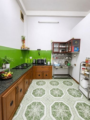 (242.232) Tân Phú – 6.5 tỷ – 48m² – HXH N V. Săng – 2PN – 2 t- Đ. Nam