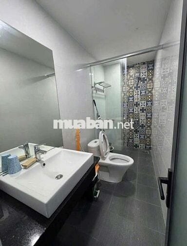 Nhà 1 Trệt 2 Lầu 3PN 5x17m Mặt Tiền Đường Số KDC Phạm Hữu Lầu Q.7