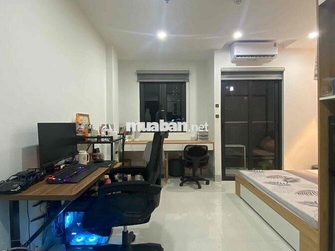 Pass phòng cuối tháng 7, đầu tháng 8