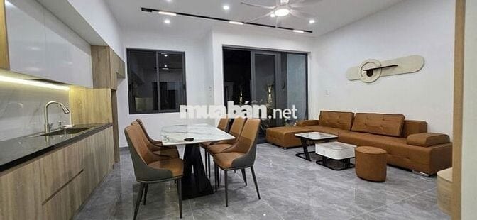 SIÊU PHẨM NHÀ 2 TẦNG MỚI TÍNH -SÂN VƯỜN XANH MÁT-VỊ TRÍ VÀNG CẨM LỆ