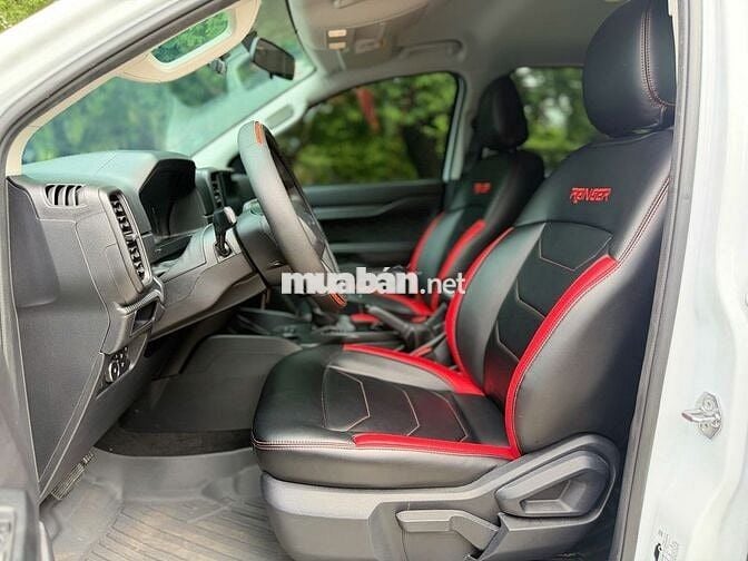 Ford Ranger XLS AT 1 cầu 2025 Trắng Tự động