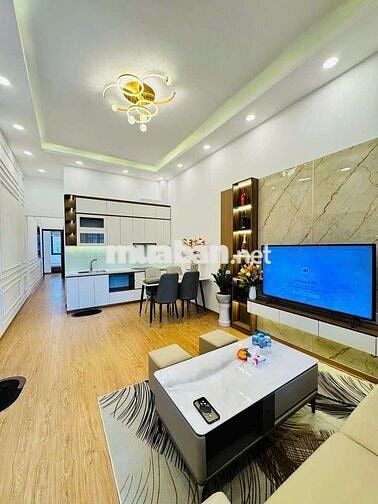 4,8 TỶ – TT Ngân Hàng, MẶT NGÕ, Ô TÔ, 1 bước ra phố Phạm Ngọc Thạch,