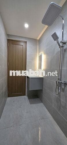 SIÊU PHẨM NHÀ 2 TẦNG MỚI TÍNH -SÂN VƯỜN XANH MÁT-VỊ TRÍ VÀNG CẨM LỆ