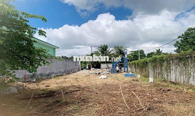 Bán nhà mặt phố lô góc Nguyễn Đình Kiên vị trí đắc địa