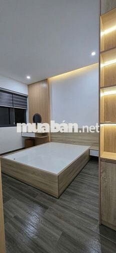 SIÊU PHẨM NHÀ 2 TẦNG MỚI TÍNH -SÂN VƯỜN XANH MÁT-VỊ TRÍ VÀNG CẨM LỆ