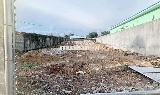 Bán nhà mặt phố lô góc Nguyễn Đình Kiên vị trí đắc địa