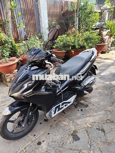 Honda Air Blade 125 2022 Đen 35.000 km