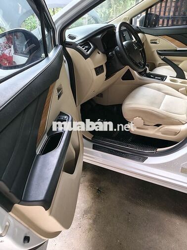 Mitsubishi Xpander 2019 Trắng 7 chỗ Tự động