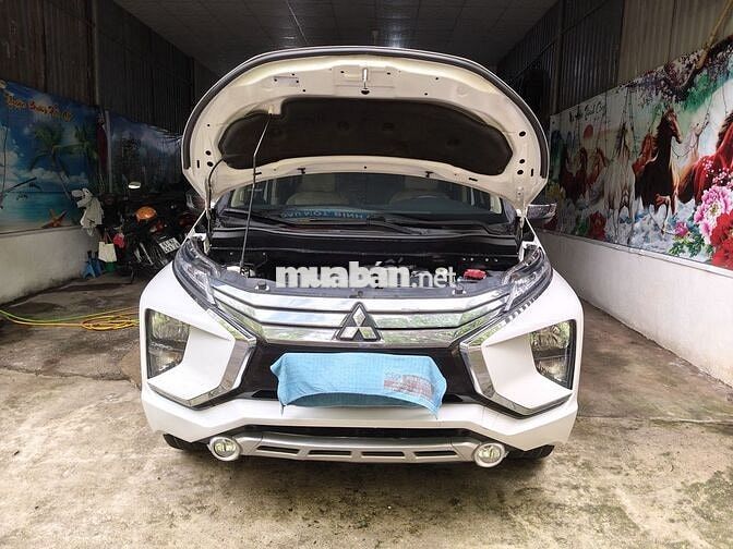 Mitsubishi Xpander 2019 Trắng 7 chỗ Tự động